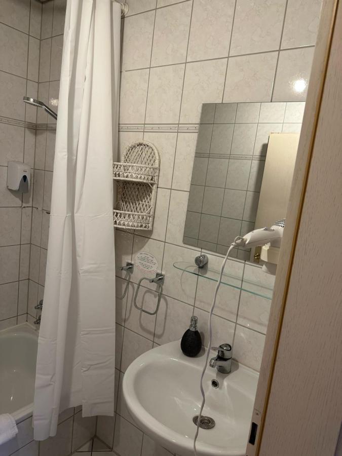 Hotel "Dream In" Heiligenhaus Eksteriør billede